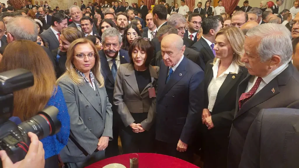 Bahçeli: Yeni Parti'den yenilikler bekliyoruz