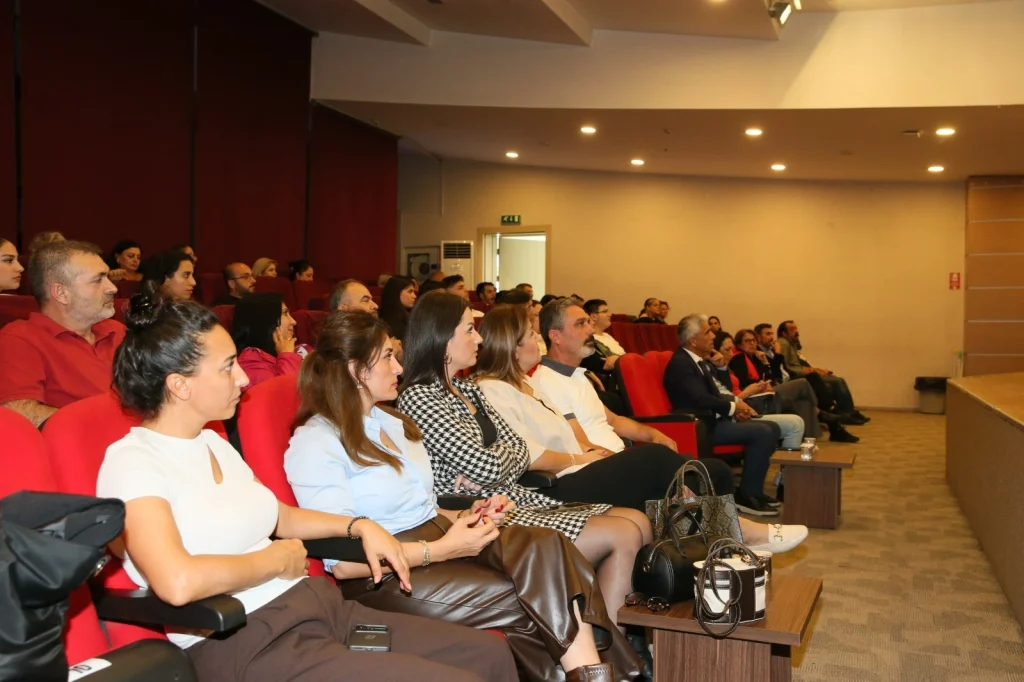 Çiğli Belediyesi’nden ilk yardım semineri