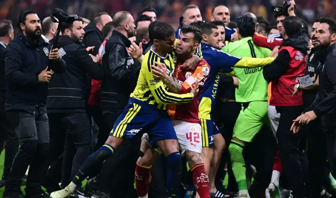 Trendyol Süper Lig Adnan Süvari Sezonu'nun 9. haftasında oynanan olaylı