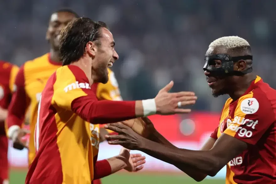 Galatasaray Konya’da gol şovla zirveyi parselledi