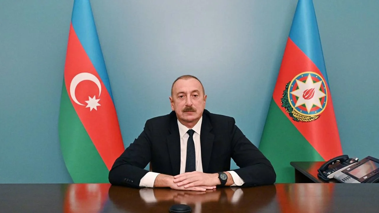 Aliyev'den Karabağ çıkışı: 'Herkes yerini bilsin'