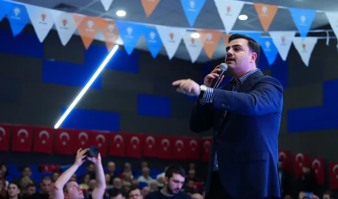 AK Parti, İzmir siyasetinde dengeleri tamamen değiştirecek açıklamalar ile Buca'da