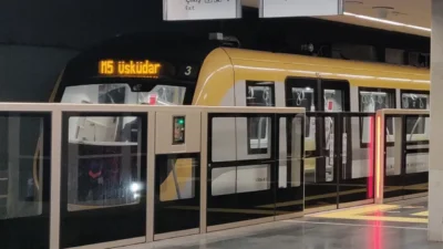 İstanbul’da M5 Üsküdar-Sultanbeyli Metro Hattı’nın Ihlamurkuyu İstasyonu’nda kablo hattında meydana