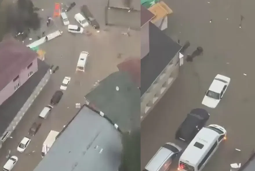 İstanbul'u sağanak ve fırtına vurdu: 2 kişi hayatını kaybetti 6 İstanbul'u sağanak ve fırtına vurdu: 2 kişi hayatını kaybetti