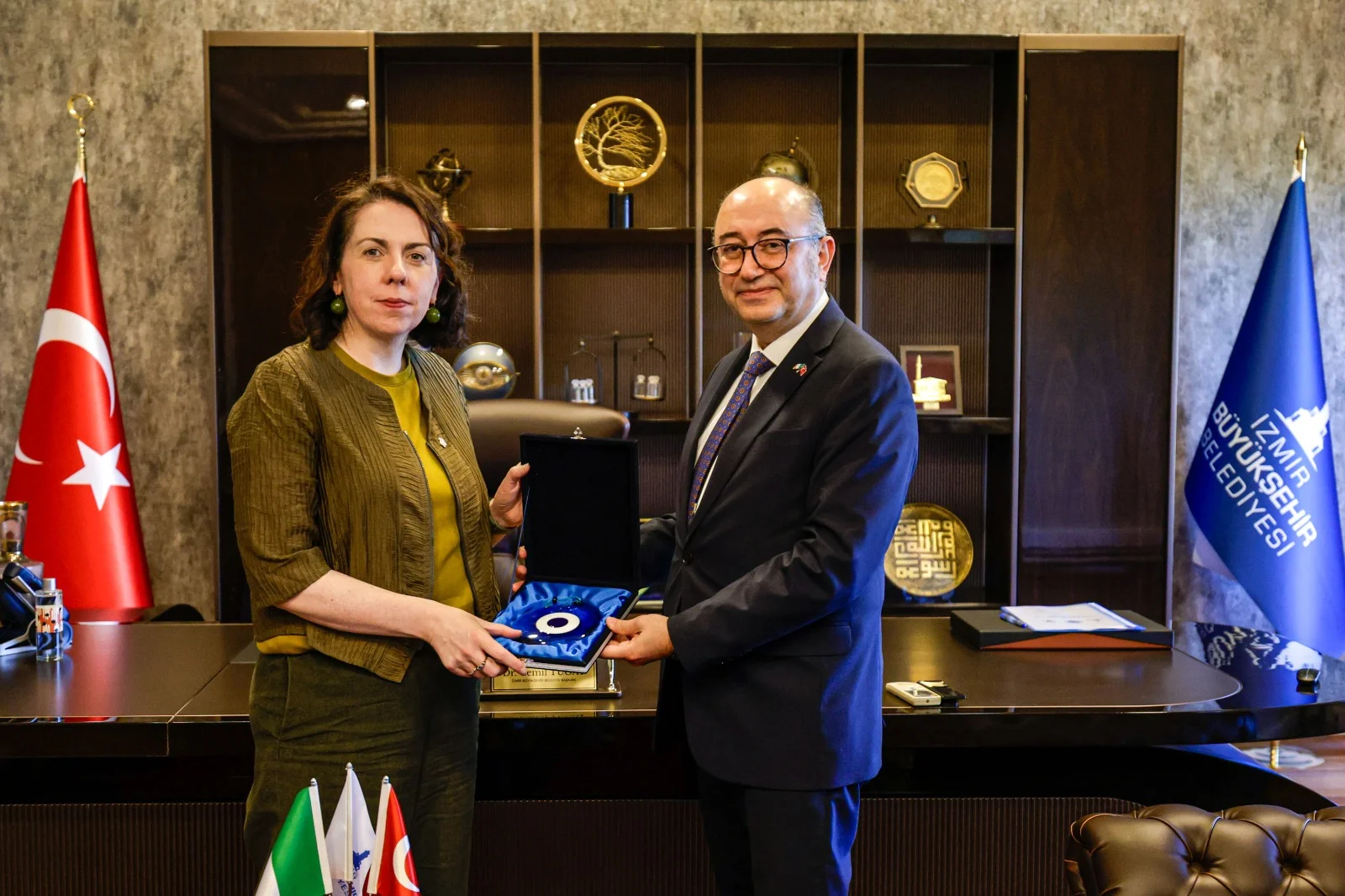 İrlanda Cumhuriyeti’nin Türkiye Büyükelçisi Clare Brosnan, İzmir Büyükşehir Belediyesi’ni ziyaret