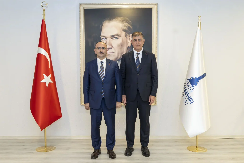 Başkent çıkarması meyvesini verdi: Ulaştırma Bakanlığı İzmir’in trafik ve metro krizine el attı! 1 Başkent çıkarması meyvesini verdi: Ulaştırma Bakanlığı İzmir’in trafik ve metro krizine el attı!