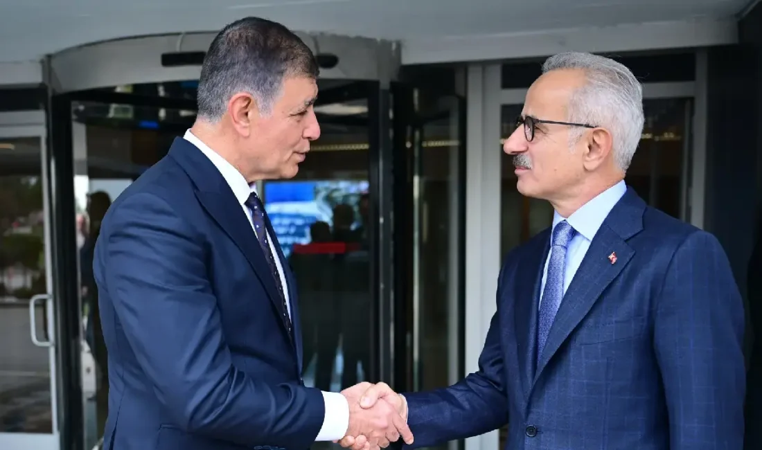 İzmir Büyükşehir Belediye Başkanı Cemil Tugay’ın başkentteki kritik bürokrasi ve