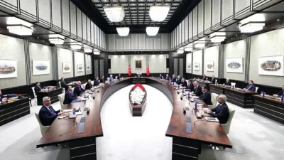 Cumhurbaşkanlığı Kabinesi, Cumhurbaşkanı Recep Tayyip Erdoğan’ın başkanlığında bugün saat 15.00’te