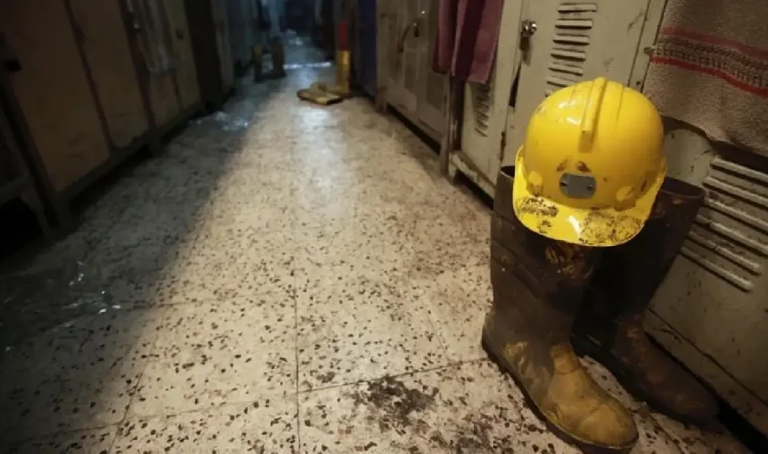 Manisa'nın Soma ilçesinde 5 işçinin hayatını kaybettiği maden faciasının ardından