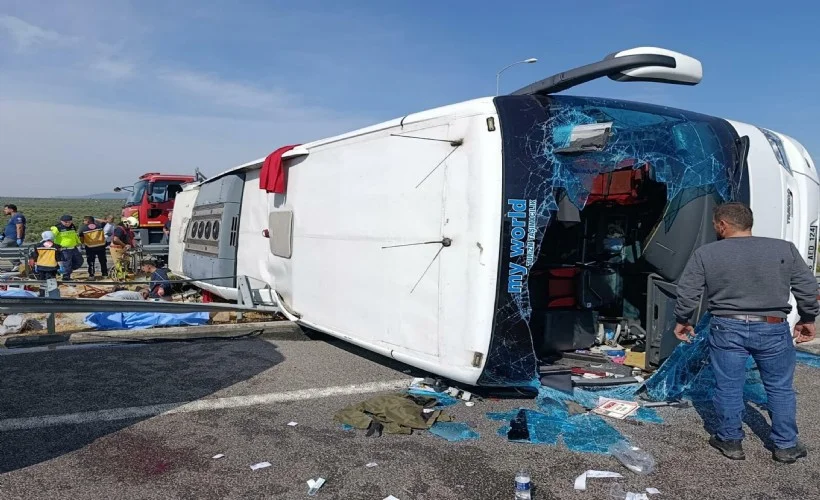 Manisa'da feci kaza: Çok sayıda ölü ve yaralı var