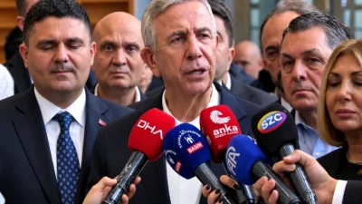 Ankara Büyükşehir Belediye (ABB) Başkanı Mansur Yavaş, Etimesgut Bağlıca Bulvarı'nda