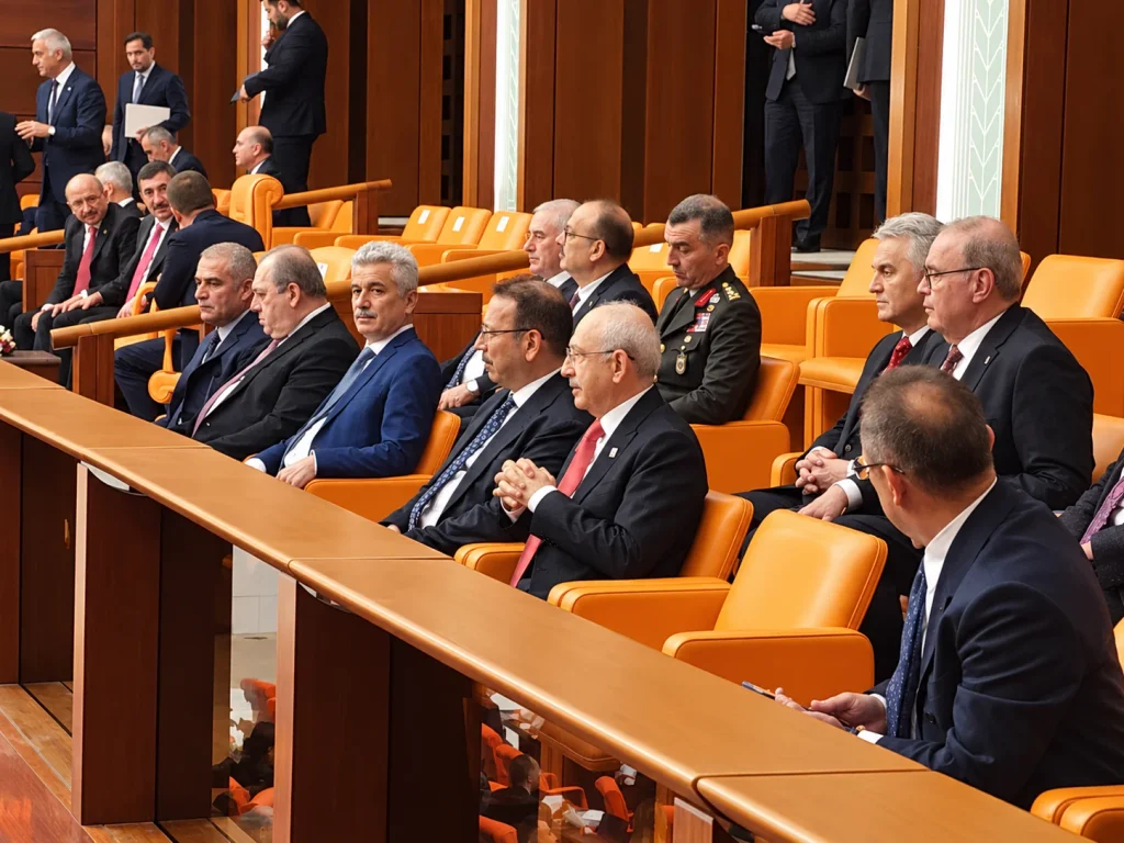 Cumhurbaşkanı Erdoğan Meclis'te: TBMM yeni yasama dönemi açılış konuşmasını yapacak