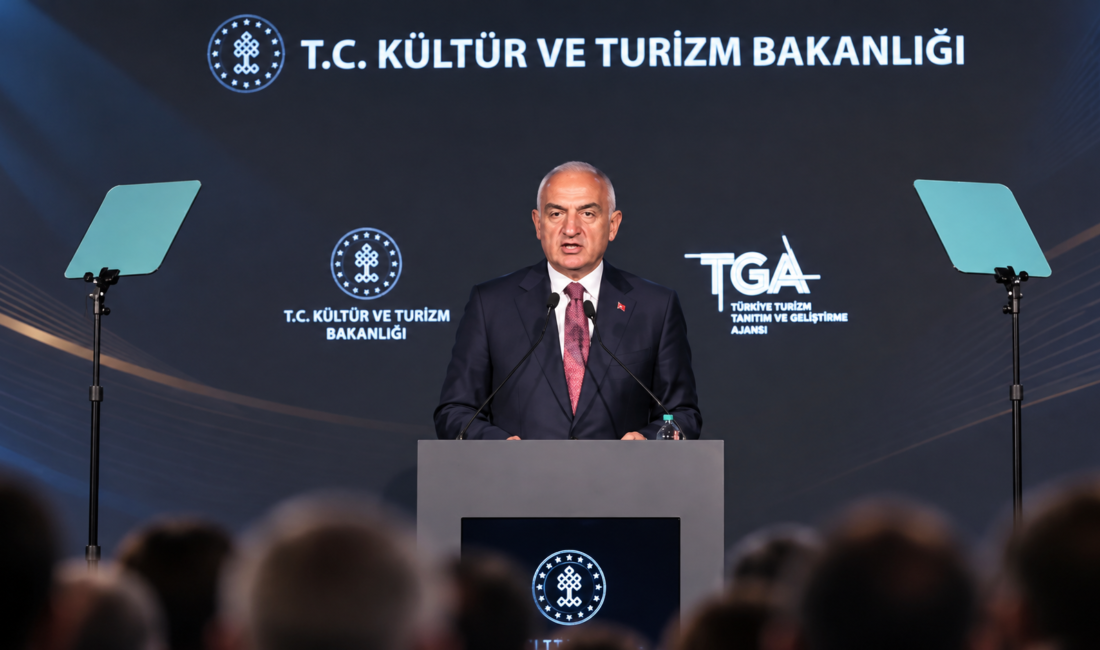 Kültür ve Turizm Bakanı Mehmet Nuri Ersoy, Atatürk Kültür Merkezi’nde