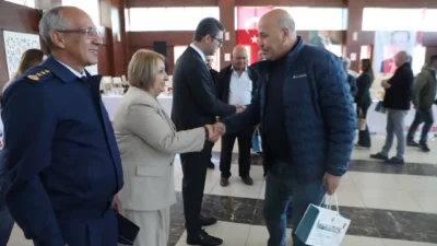 Menderes’te Menderes Belediyesi ev sahipliğinde muhtarlar günü dolayısıyla birlik ve