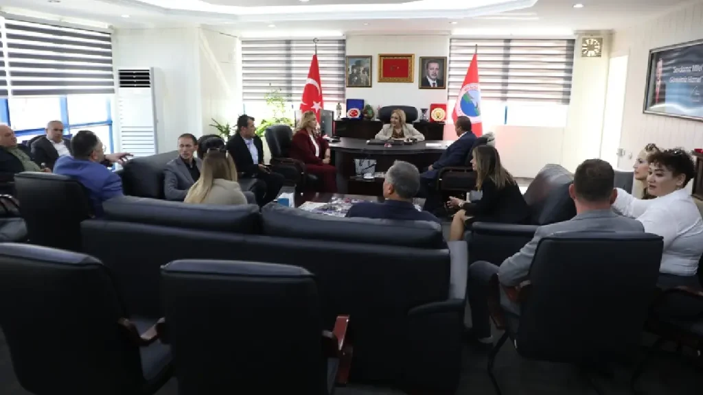 Menderes’te Muhtarlar Günü kutlandı