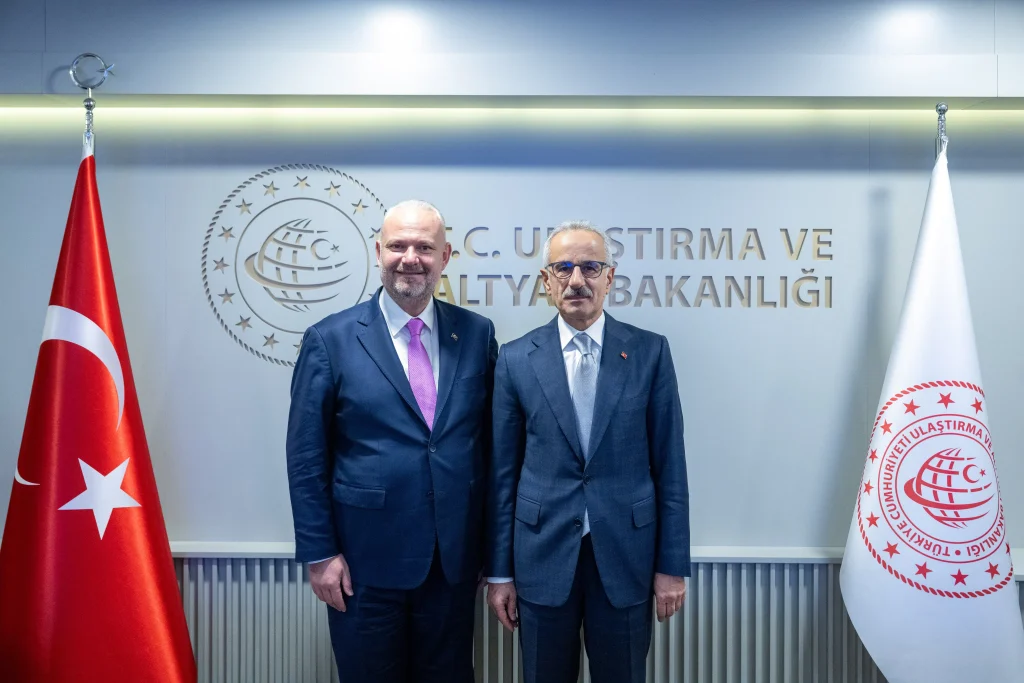 Ankara’da İzmir için ikinci mesai: Ulaştırma Bakanlığı’nda altyapı ve ulaşım zirvesi