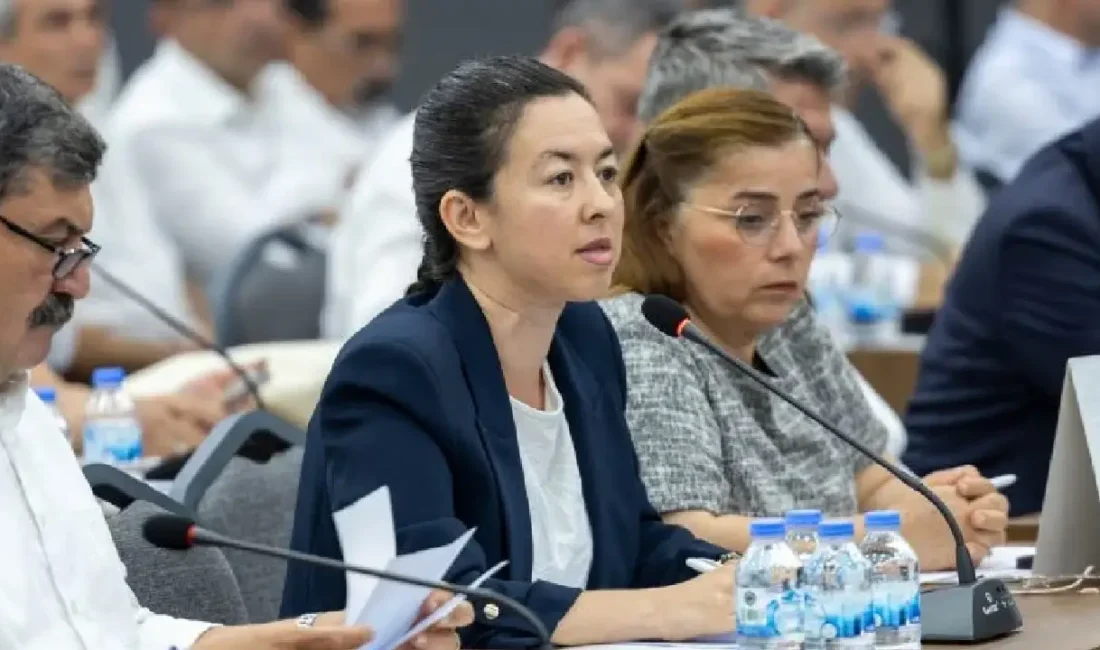 Cumhuriyet Halk Partisi (CHP) Parti Sözcüsü Müslim Sarı, Mersin Büyükşehir