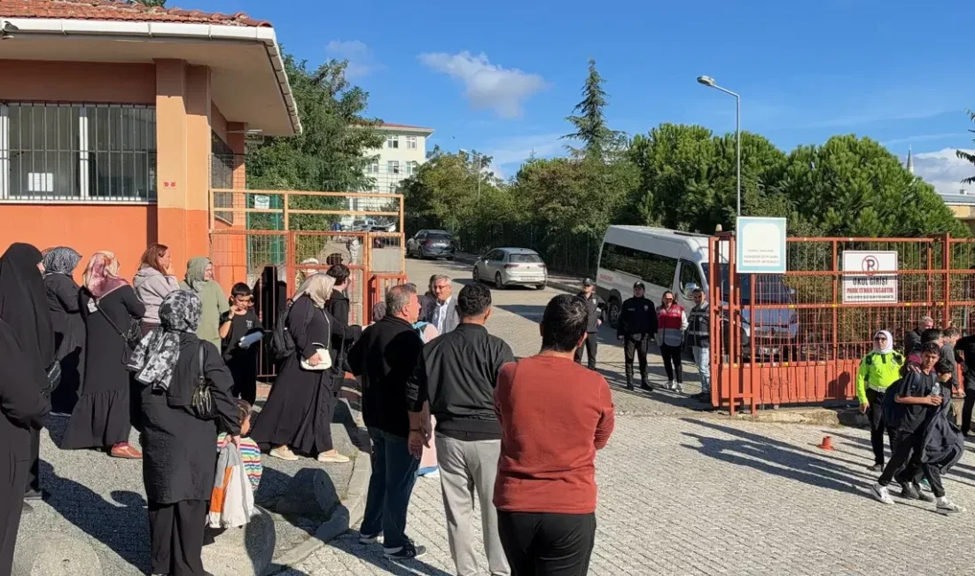 İstanbul Başakşehir'de bir ortaokulda yaşanan ölümlü bıçaklı kavgadan üç gün