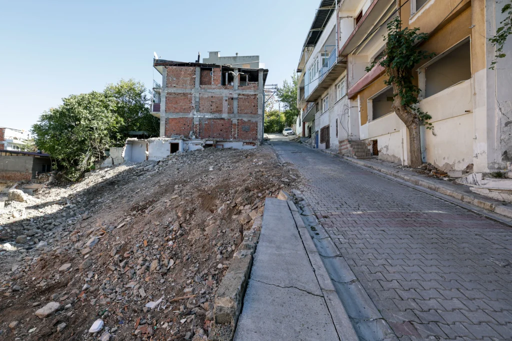 Onat Tüneli Projesi’nde çalışmalar sürüyor: Önce uzlaşı, sonra yıkım