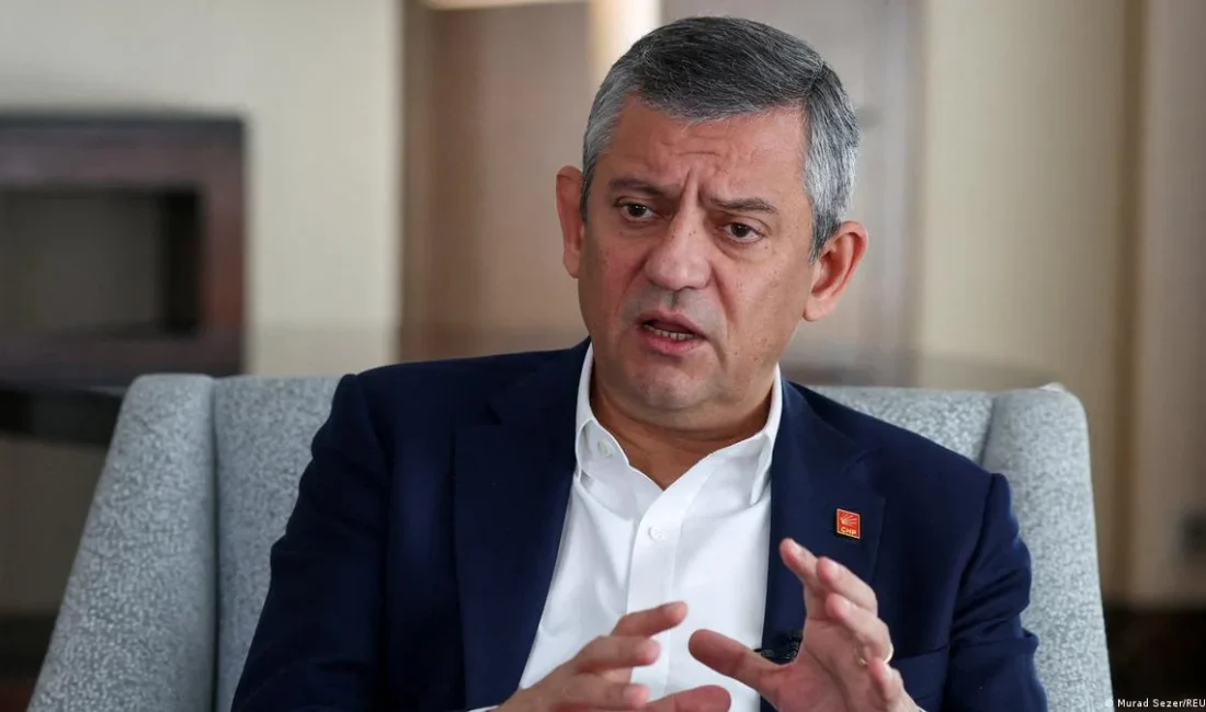 YENİ Parti Genel Başkanı Özgür Özel, CHP Genel Başkanı Kemal