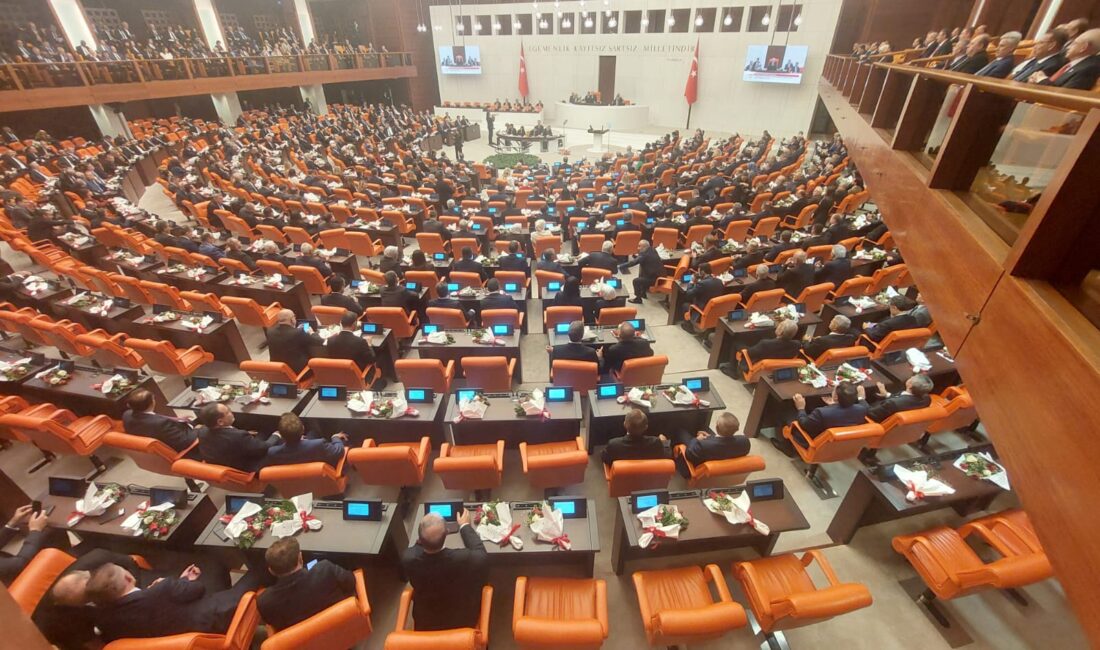 Türkiye Büyük Millet Meclisi (TBMM), 51 günlük aranın ardından 28.