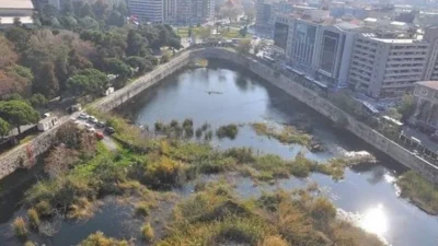 İzmir'in simgesi haline gelen ve yaklaşık 40 yıldır kentin en