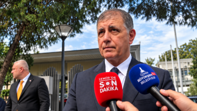 İzmir Büyükşehir Belediye Başkanı Dr. Cemil Tugay, AK Parti üst