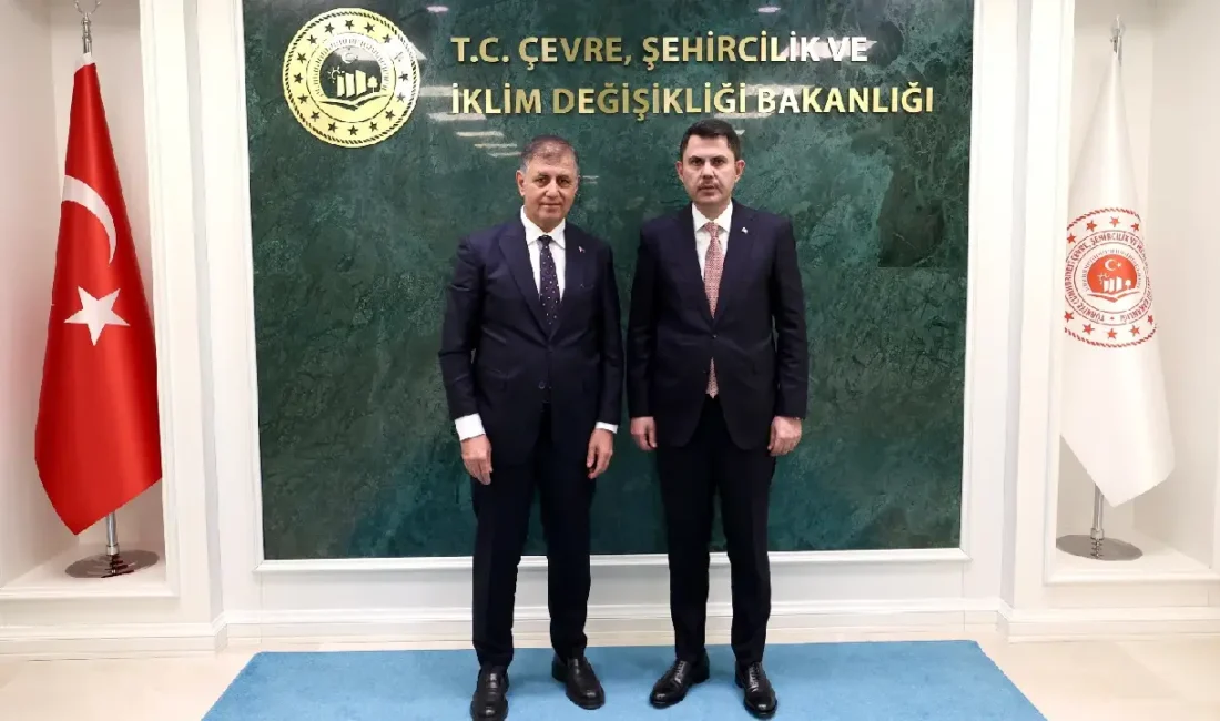 İzmir Büyükşehir Belediye Başkanı Dr. Cemil Tugay, Çevre, Şehircilik ve