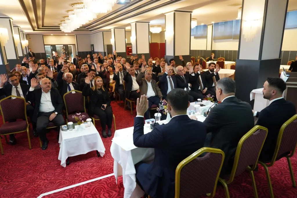 İklim krizi ve dirençli kentler için Ankara'da kritik zirve! Başkan Tugay tek tek uyardı
