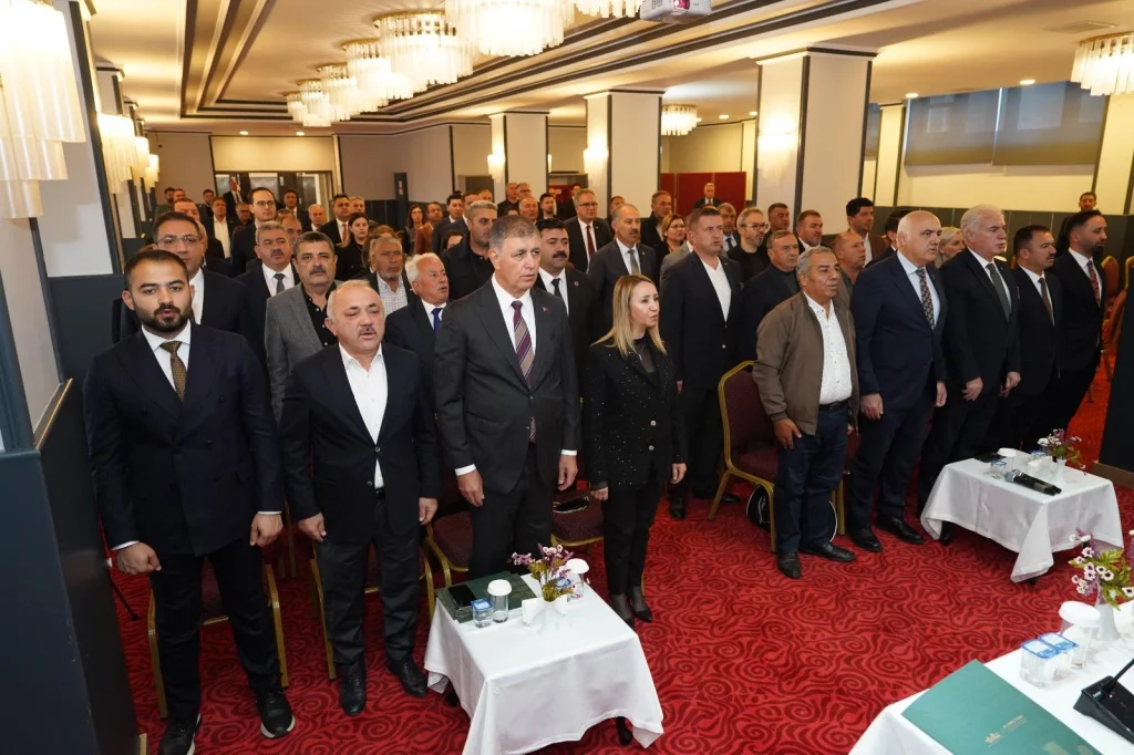 İklim krizi ve dirençli kentler için Ankara'da kritik zirve! Başkan Tugay tek tek uyardı