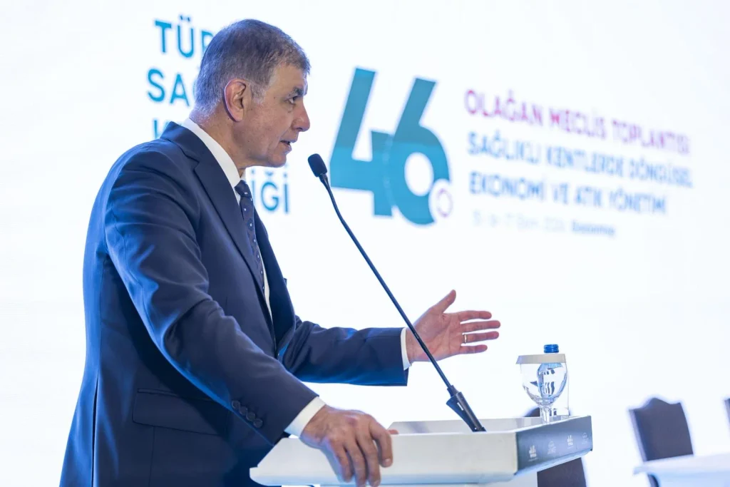 Başkan Tugay'dan sağlıklı kentler mesajı: "Birlikte çalışmaya devam edeceğiz" 2 Başkan Tugay'dan sağlıklı kentler mesajı: "Birlikte çalışmaya devam edeceğiz"