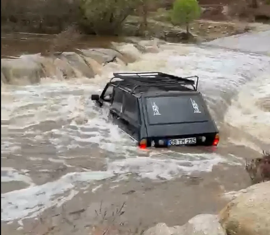 Turuncu kodlu uyarı verilmişti, 15 gün sonra aynı kabus 4 Turuncu kodlu uyarı verilmişti, 15 gün sonra aynı kabus